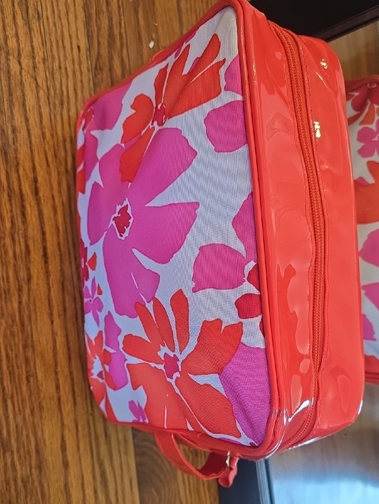 Handbags - Vintage Elizabth Arden Floral Pink & Red Cosmetic Bag
